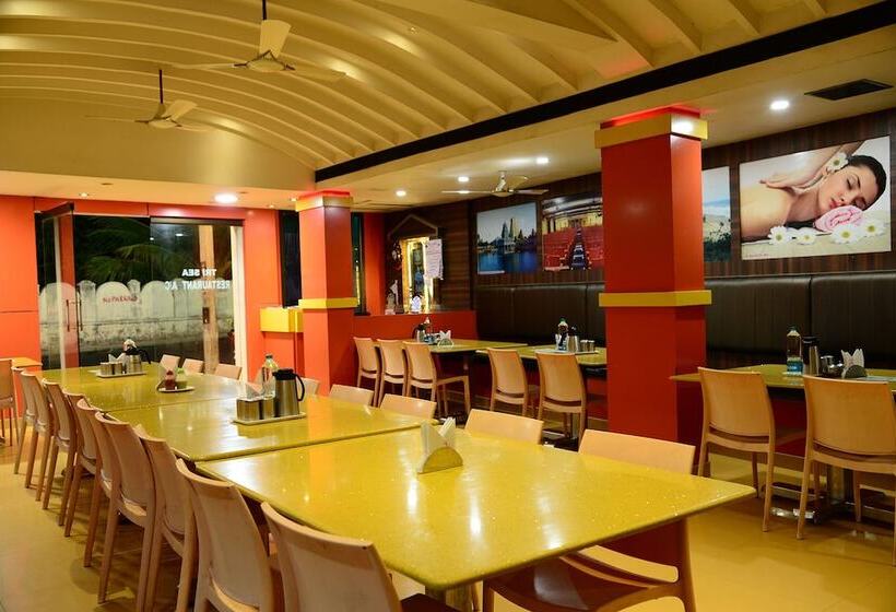 בית מלון כפרי Tri Sea