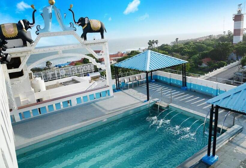 בית מלון כפרי Tri Sea