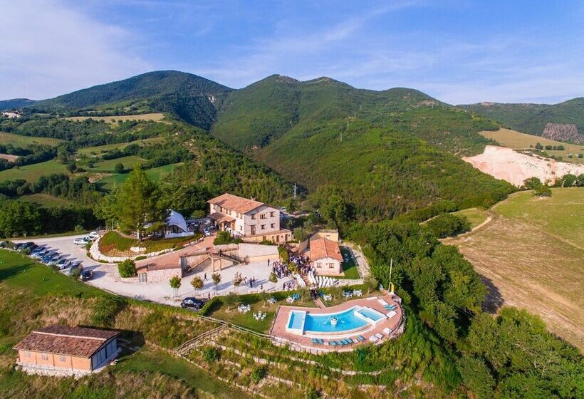 La Castellaia Resort