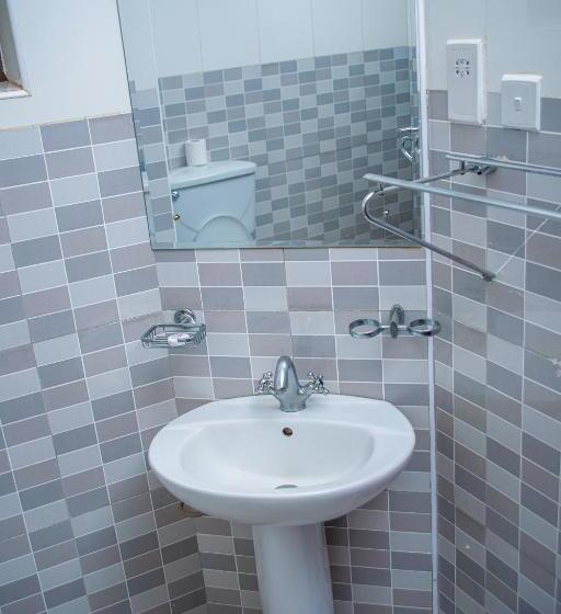 Nabisere Hotel Kalisizo