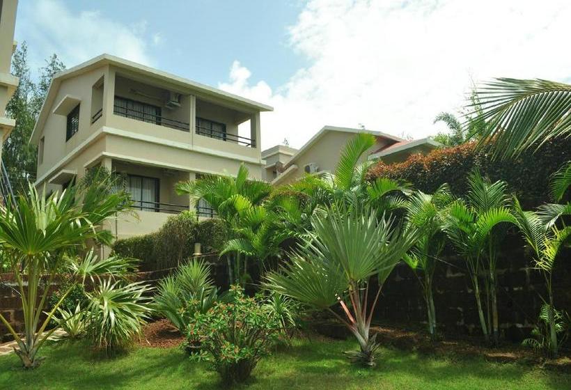 Nakshatra Beach Resort