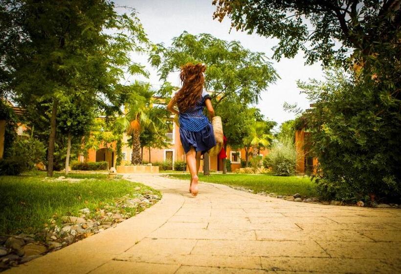 リゾートホテル Argonauti Residence