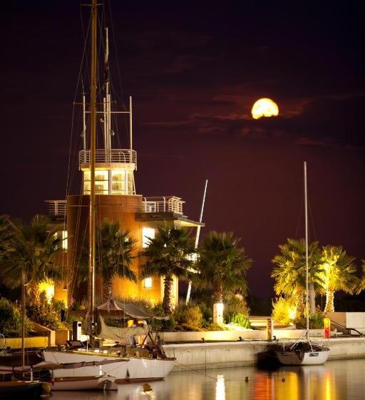 リゾートホテル Argonauti Residence