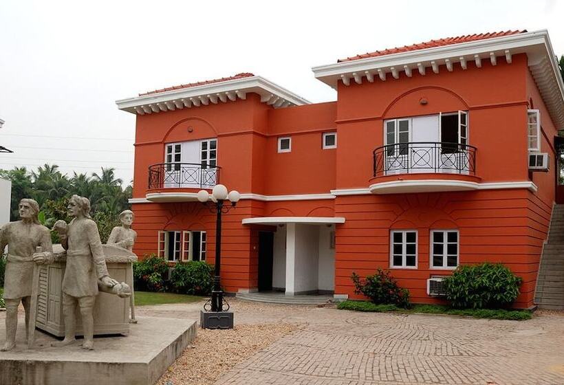 リゾートホテル The Ffort Raichak