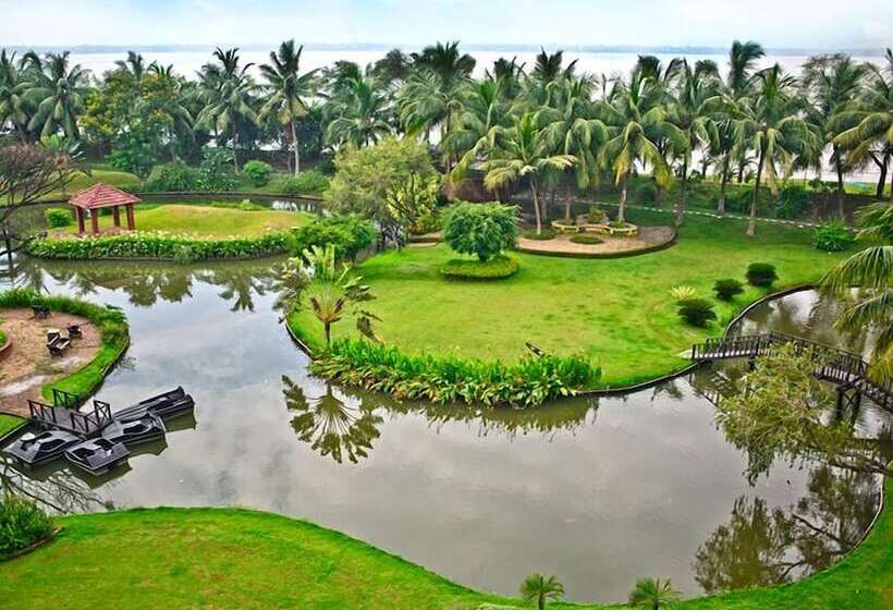 リゾートホテル The Ffort Raichak