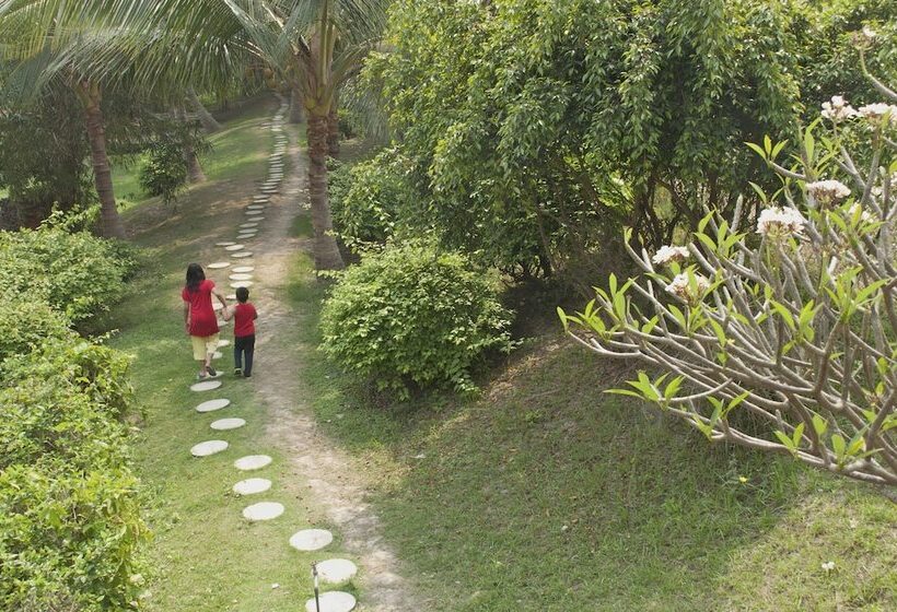 リゾートホテル The Ffort Raichak