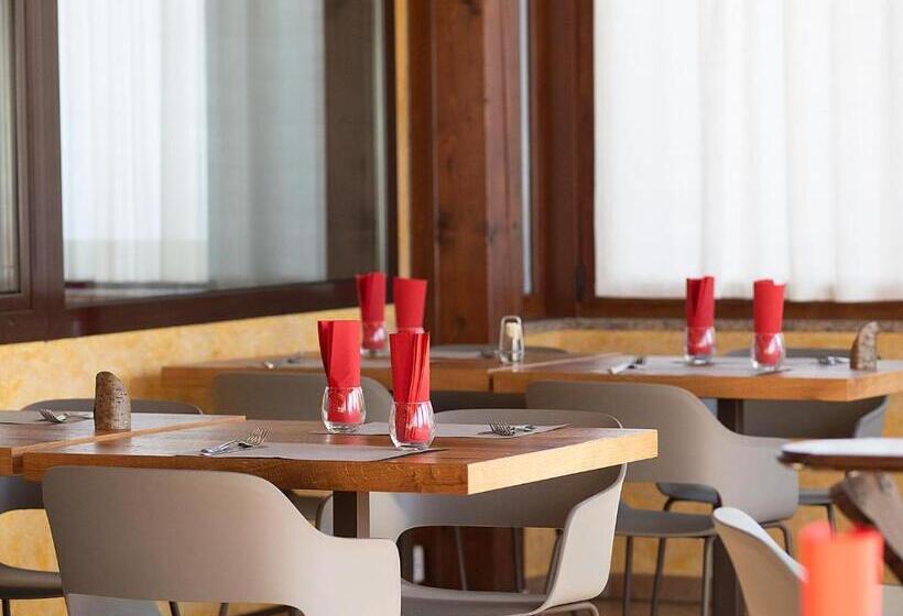 Al Benvenuto Hotel & Restaurant