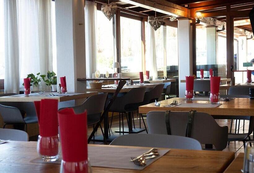 Al Benvenuto Hotel & Restaurant