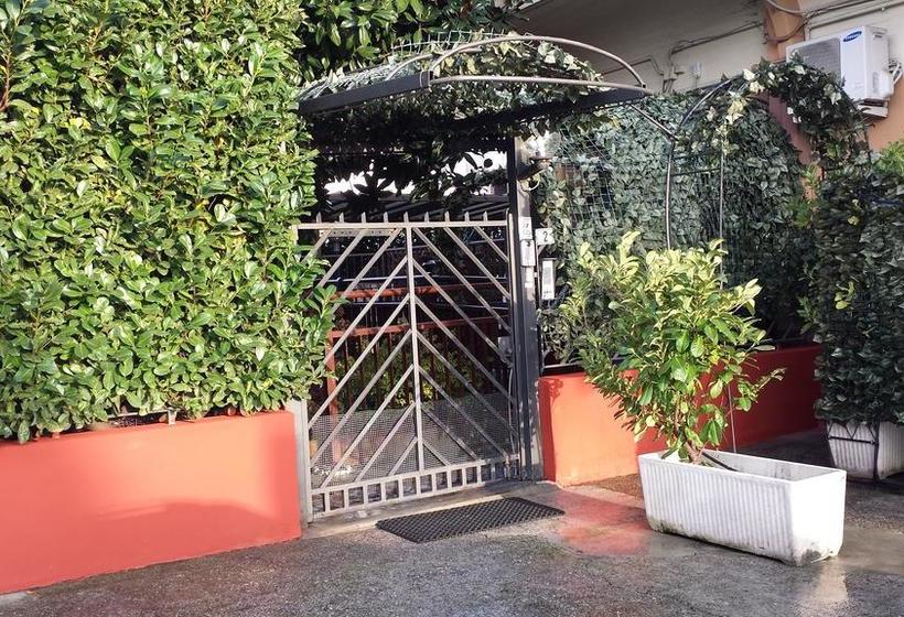 B&b Bed& Fly   Mamma Mia