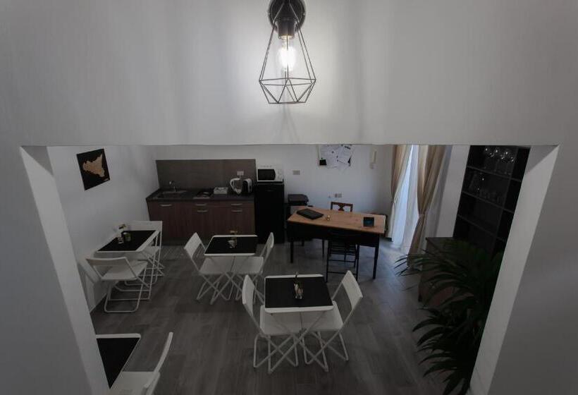 住宿加早餐  Il Cortile Degli Artisti