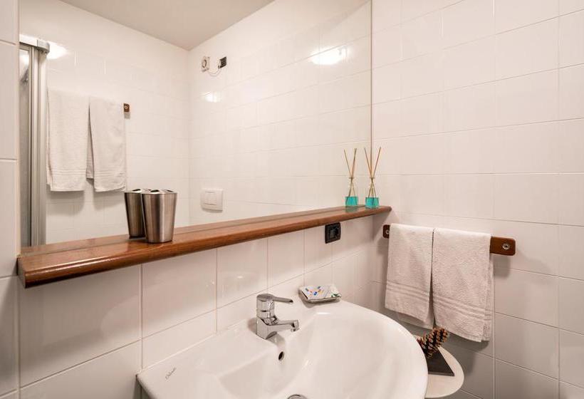 مبيت وإفطار Agritur Deromedi