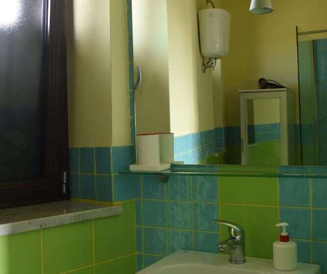 住宿加早餐  Casa Natia