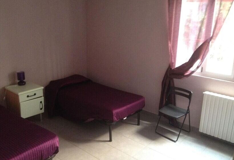 مبيت وإفطار Raggio Di Sole   Casa Per Ferie