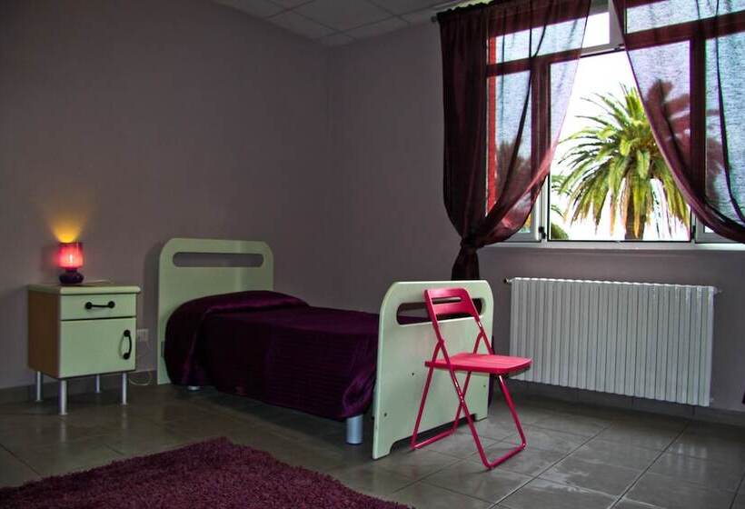 مبيت وإفطار Raggio Di Sole   Casa Per Ferie