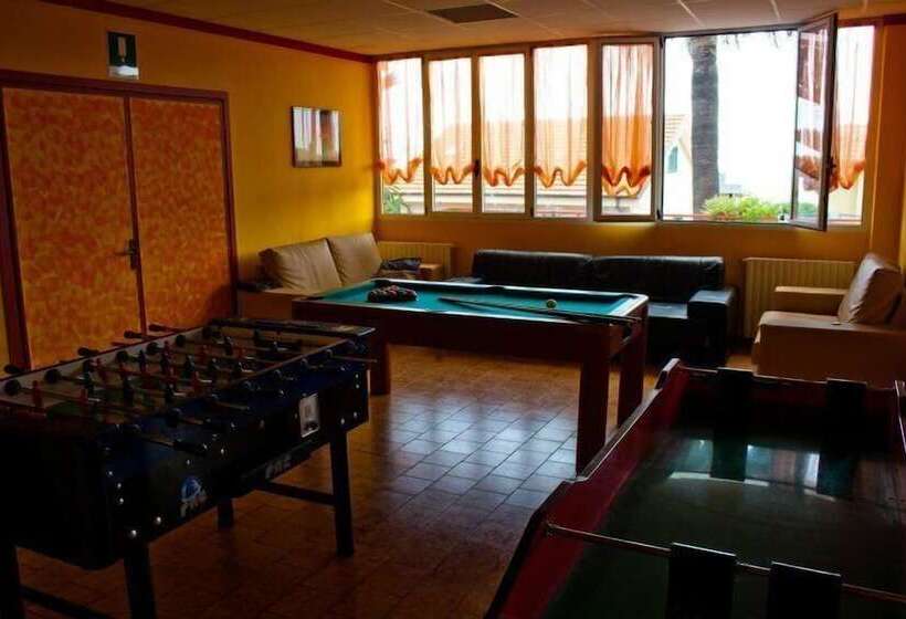 مبيت وإفطار Raggio Di Sole   Casa Per Ferie