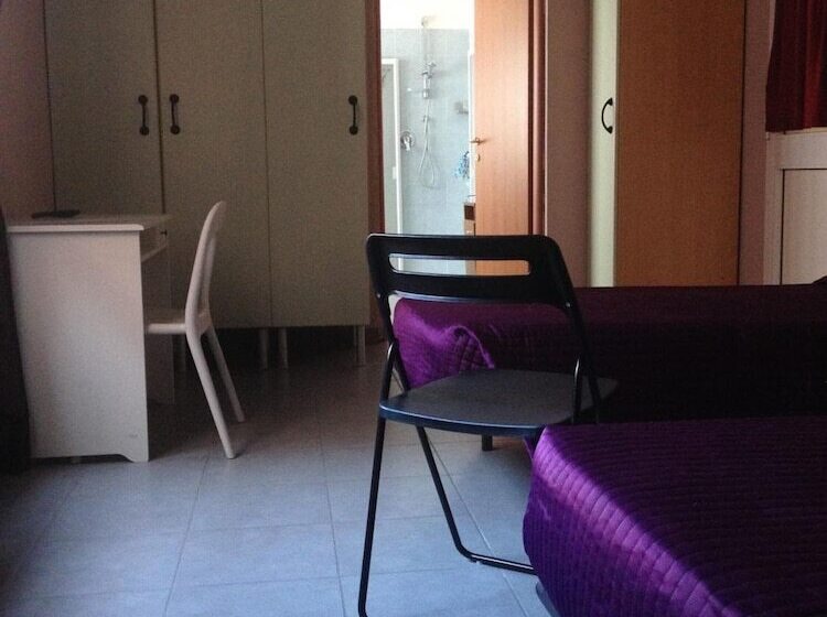 민박 Raggio Di Sole   Casa Per Ferie