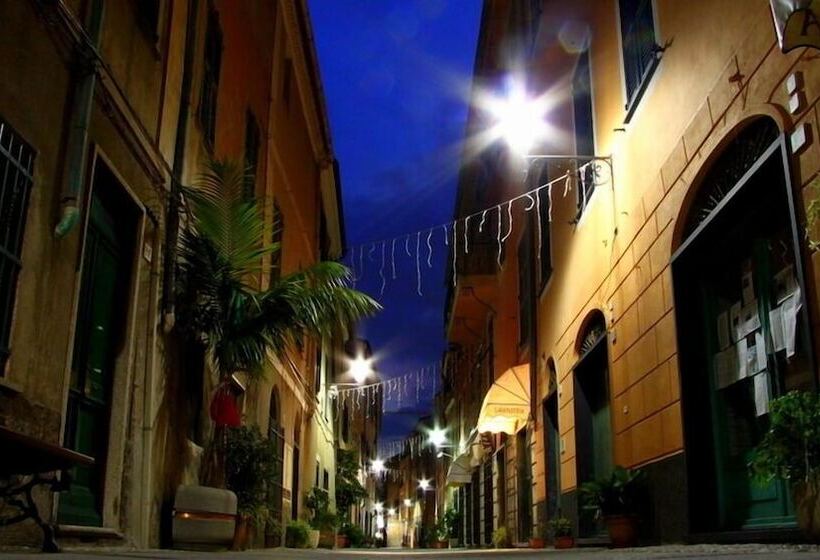 مبيت وإفطار Raggio Di Sole   Casa Per Ferie