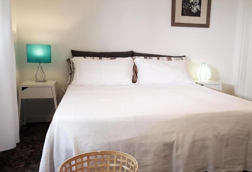 Bed and Breakfast Civico 2