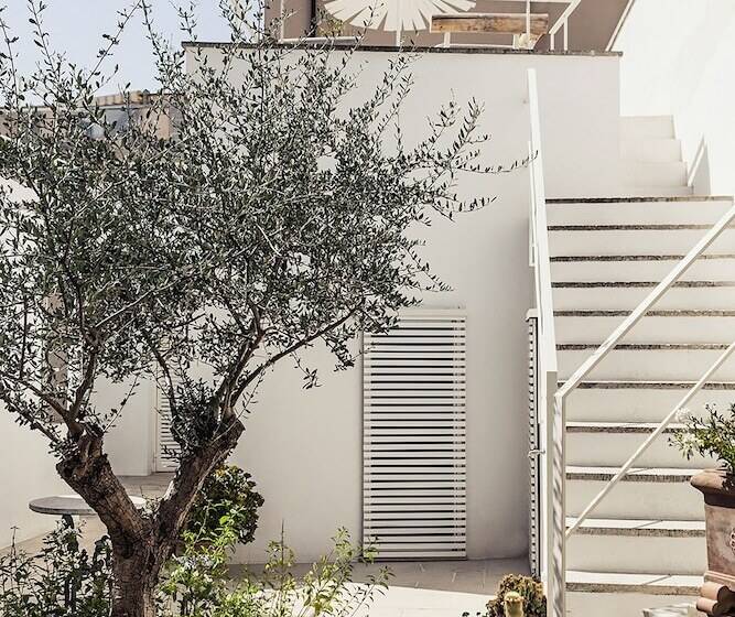 مبيت وإفطار Don Totu   Dimora Storica