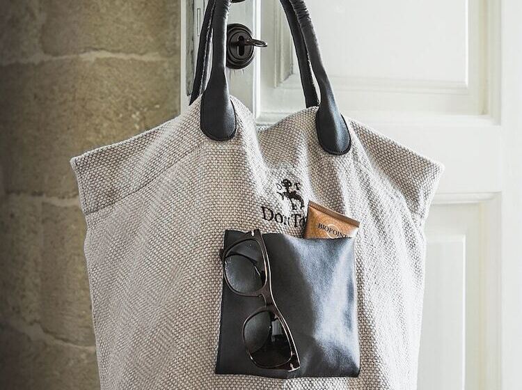 مبيت وإفطار Don Totu   Dimora Storica