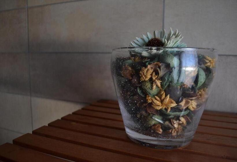 مبيت وإفطار El Garbin