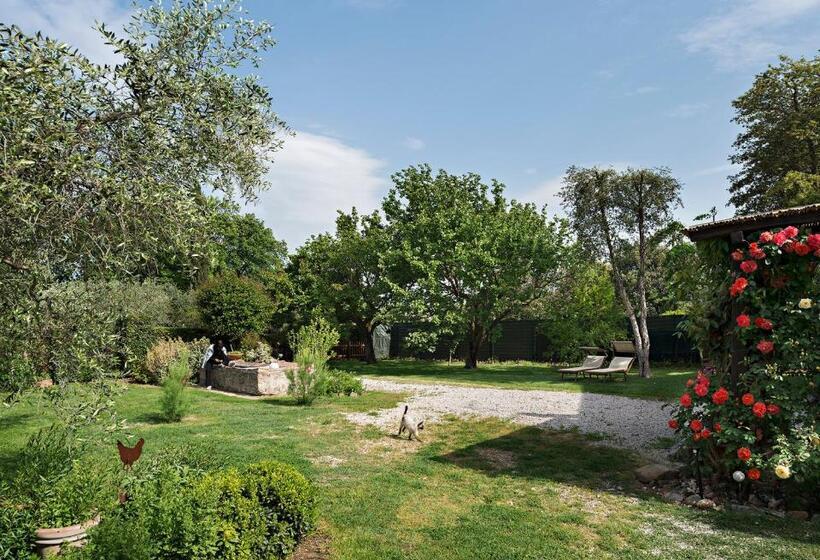 مبيت وإفطار I Glicini Appartamento