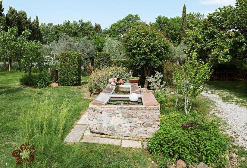 مبيت وإفطار I Glicini Appartamento