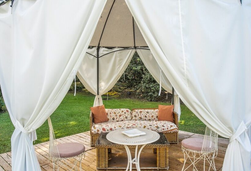 مبيت وإفطار La Gaura Guest House