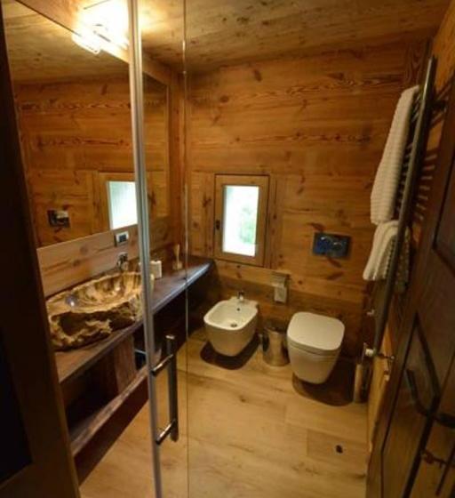 住宿加早餐  La Maison De Dolphe Chalet De Charme & Art Gallery