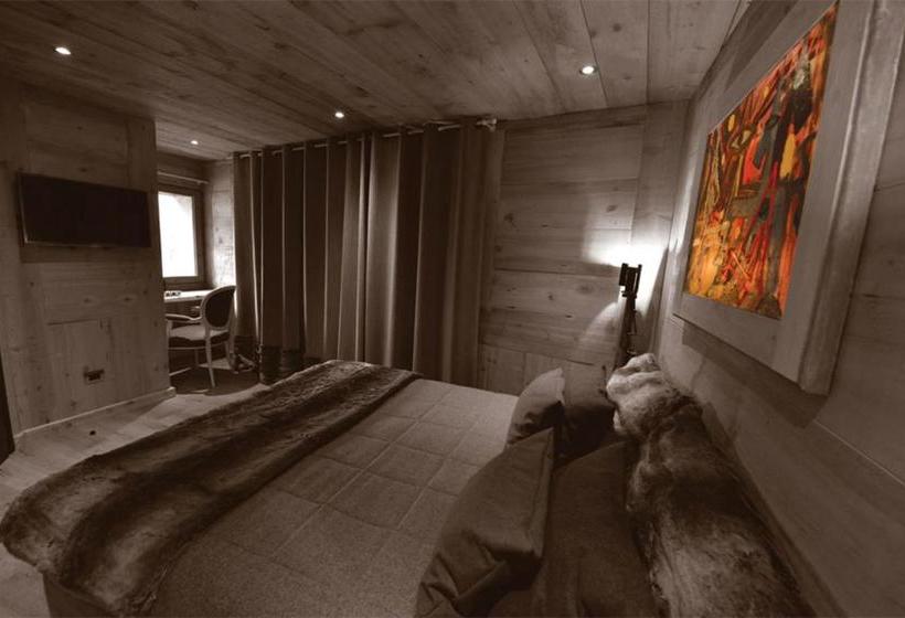 住宿加早餐  La Maison De Dolphe Chalet De Charme & Art Gallery