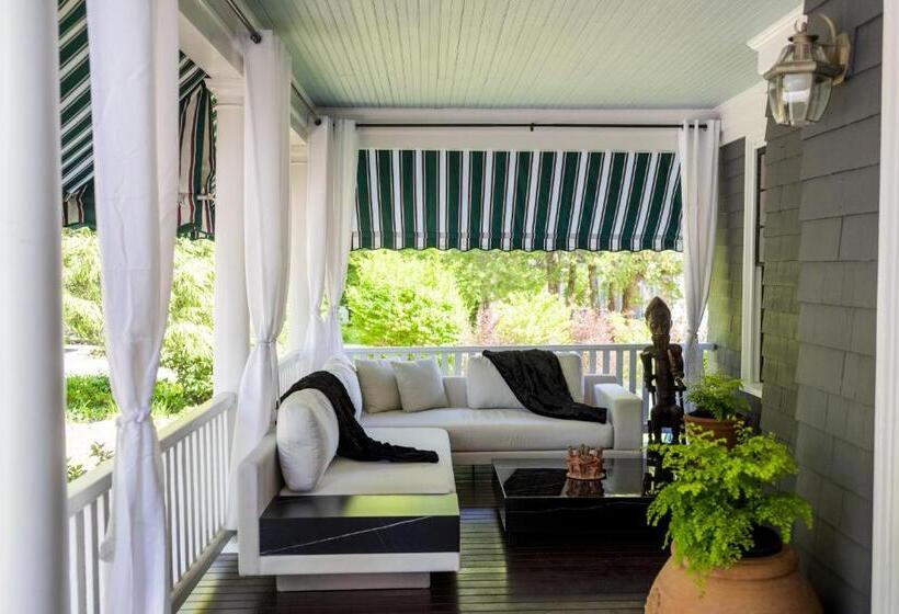 مبيت وإفطار Lindenwood Inn