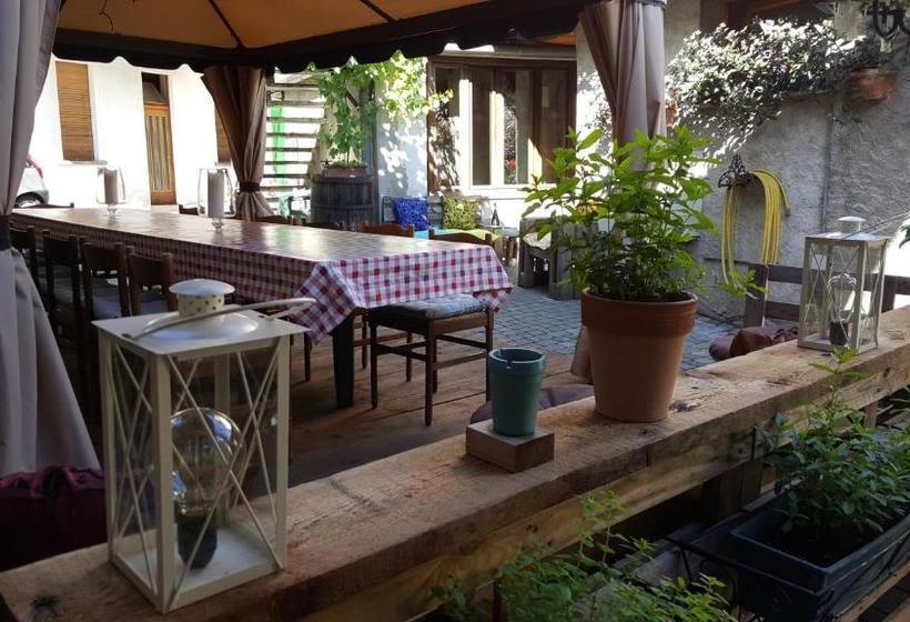 مبيت وإفطار Trattoria Traversi