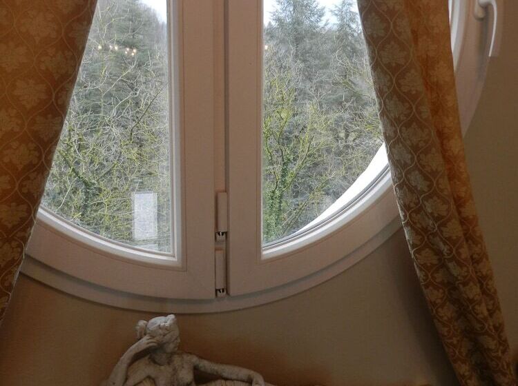 مبيت وإفطار Villa Bertagni