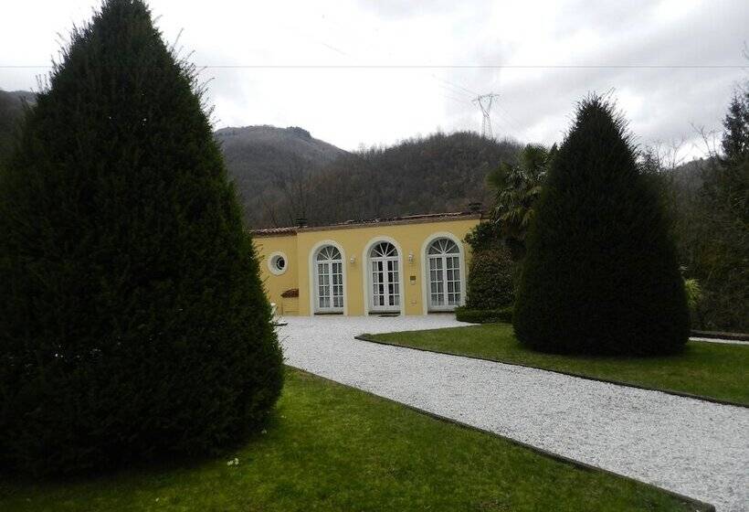 مبيت وإفطار Villa Bertagni