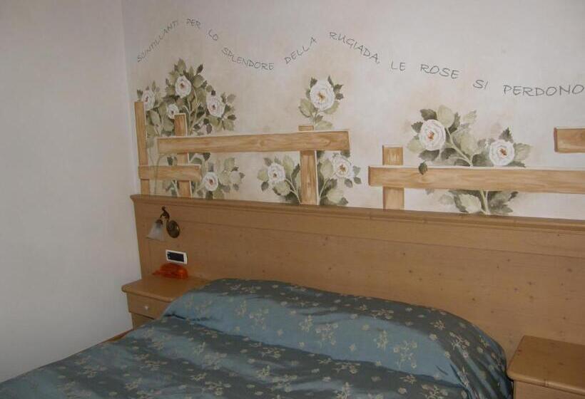 مبيت وإفطار Villa Ilaria