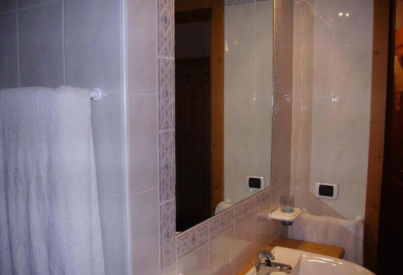 مبيت وإفطار Villa Ilaria