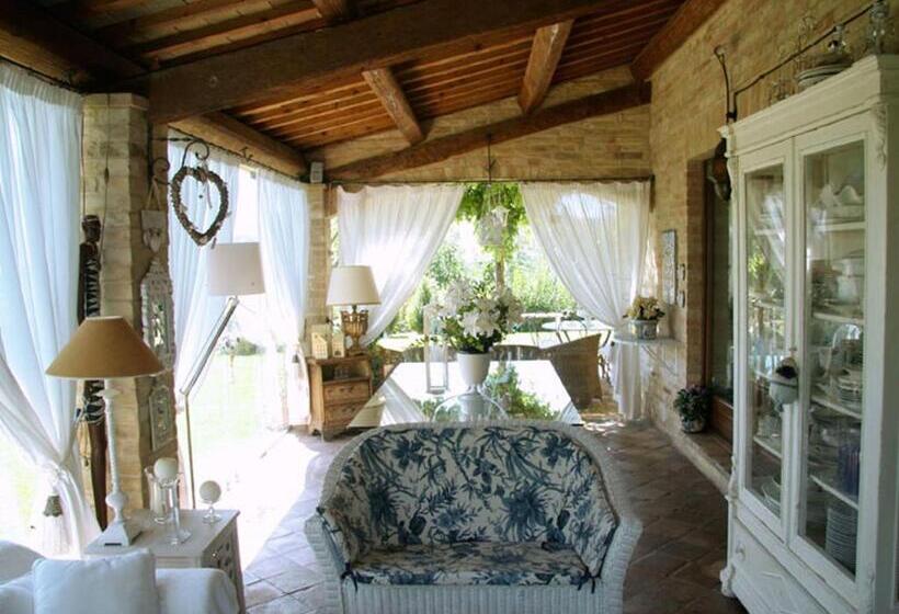 مبيت وإفطار Villarondanella