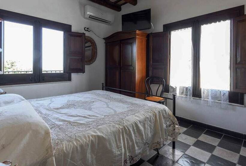 Bed & Breakfast Torre Saracena