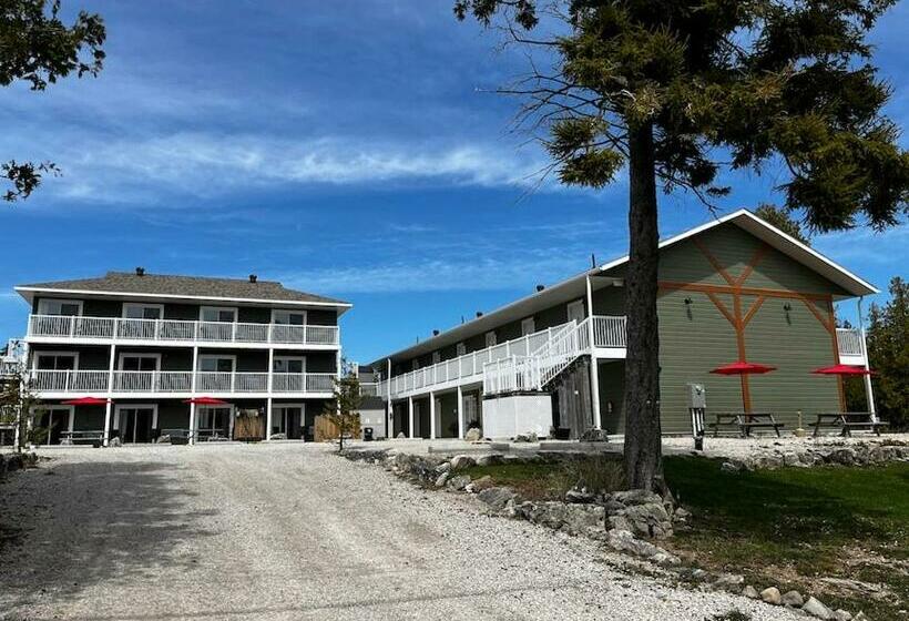 Escarpment Heights Motel