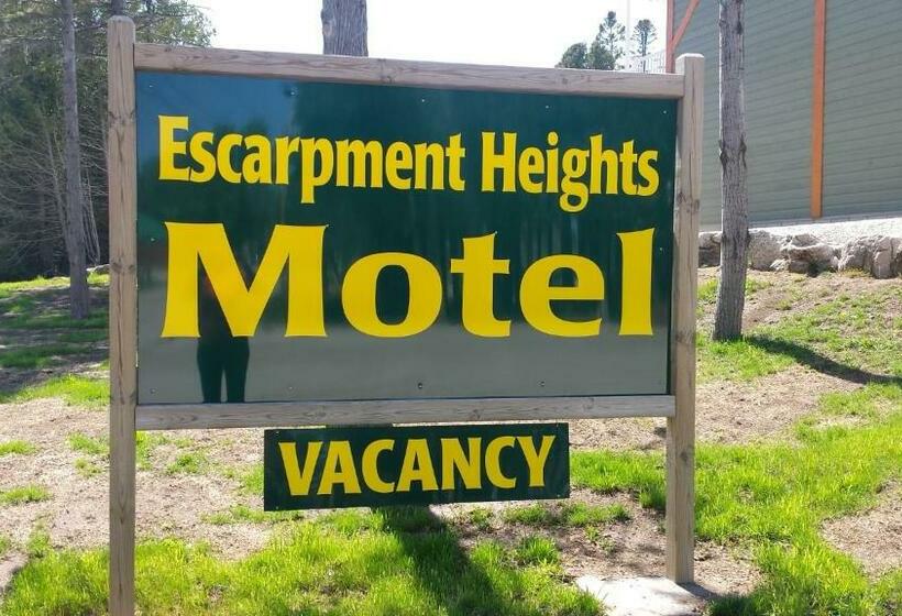 Escarpment Heights Motel
