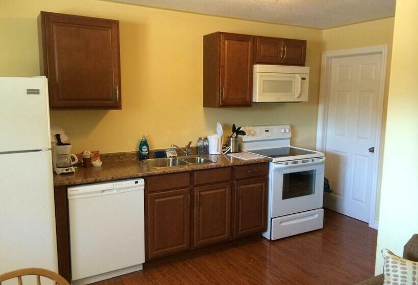 Escarpment Heights Motel