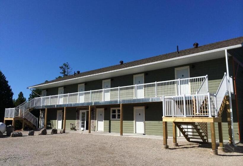 Escarpment Heights Motel