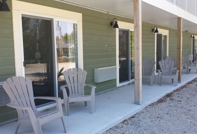 Escarpment Heights Motel