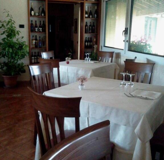 ホテル Albergo Al Portico