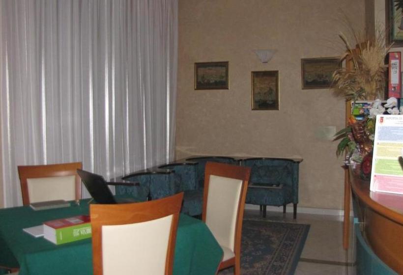 ホテル Albergo La Primula