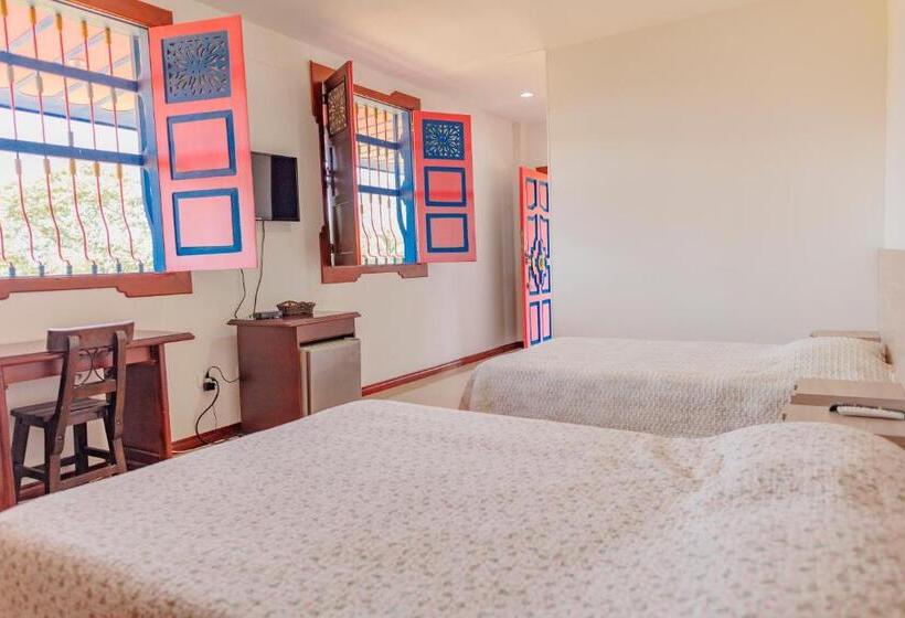 هتل Arrayanes Del Quindío