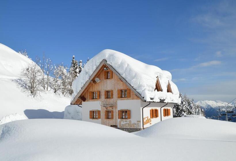 ホテル Baita Goles