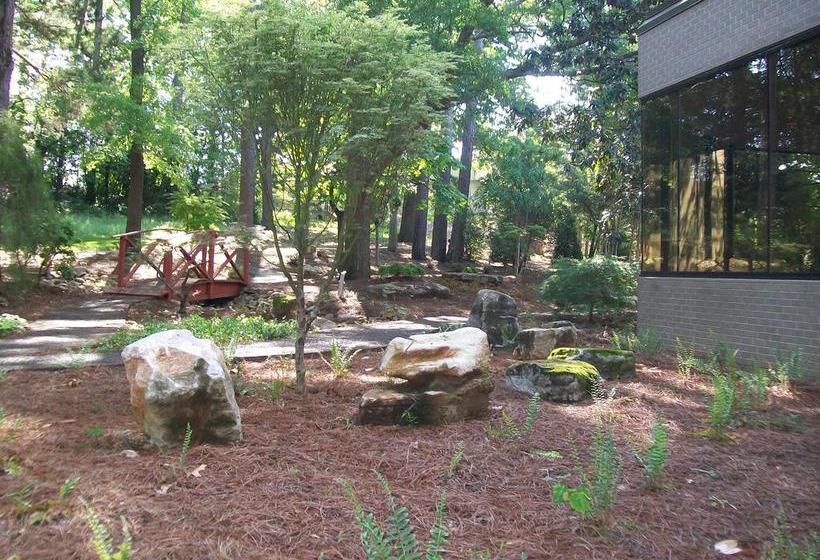 酒店 Bevill Conference Center &