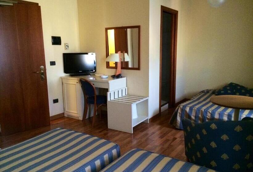 호텔 Brennero E Varsavia