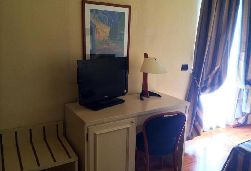 호텔 Brennero E Varsavia